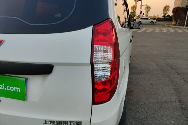 Used Wuling Hongguang 2020 1.2L S Base Model China VI LSI Exterior 2