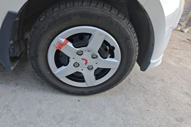 Used Wuling Hongguang 2020 1.2L S Base Model China VI LSI Exterior 2