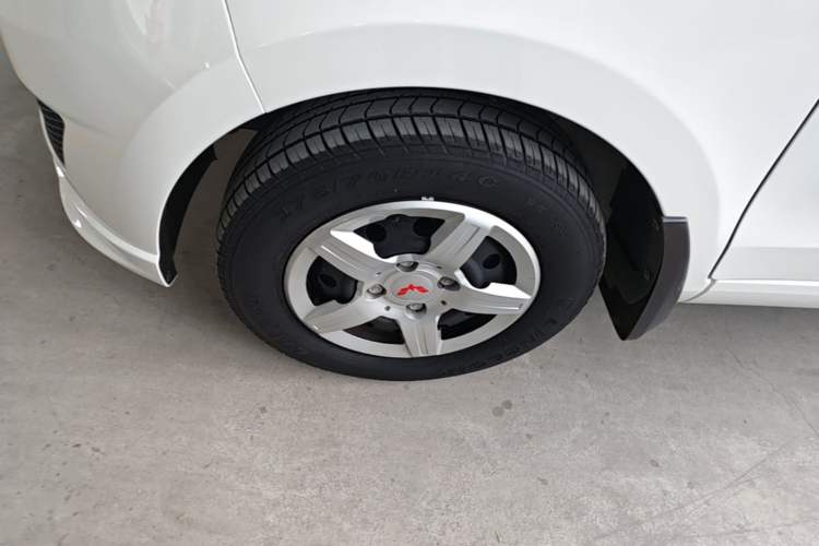 Used Wuling Hongguang 2020 1.2L S Base Model China VI LSI Exterior 4