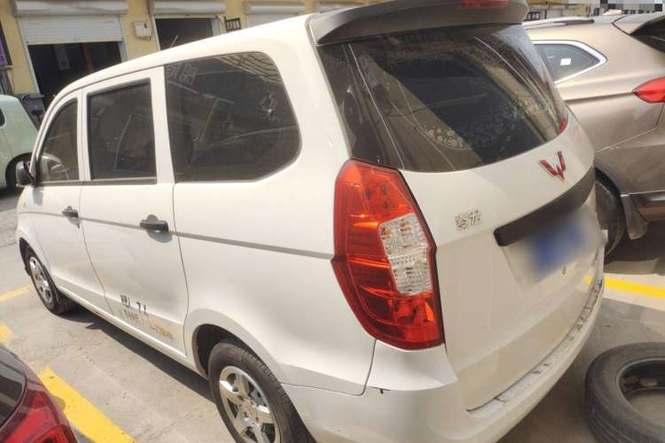 Used Wuling Hongguang 2020 1.2L S Base Model China VI LSI Exterior 5