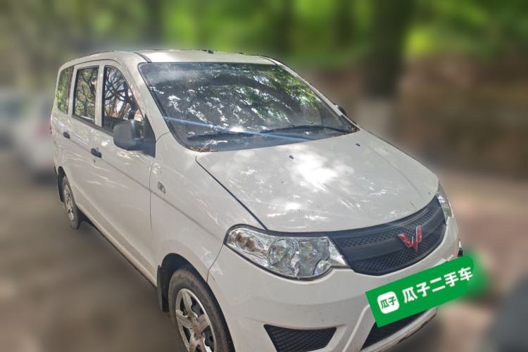 Used Wuling Hongguang 2020 1.2L S Base Model China VI LSI Front Right 45 Deg