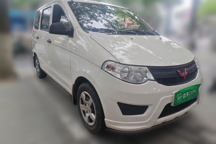 Used Wuling Hongguang 2020 1.2L S Base Model China VI LSI Front Right 45 Deg