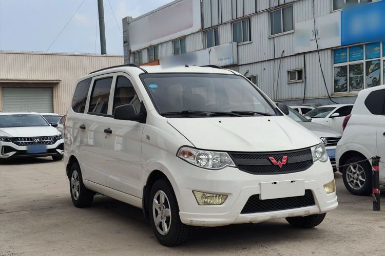 Used Wuling Hongguang 2020 1.2L S Base Model China VI LSI Front Right 45 Deg