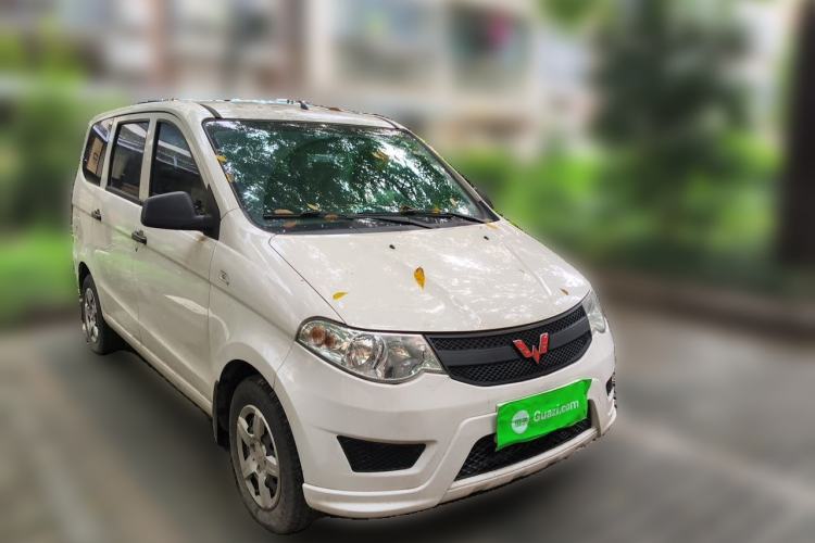 Used Wuling Hongguang 2020 1.2L S Base Model China VI LSI Front Right 45 Deg