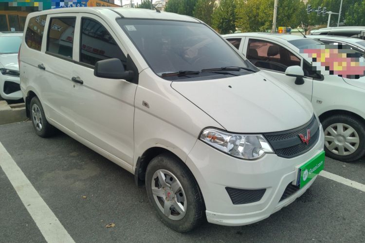 Used Wuling Hongguang 2020 1.2L S Base Model China VI LSI Front Right 45 Deg