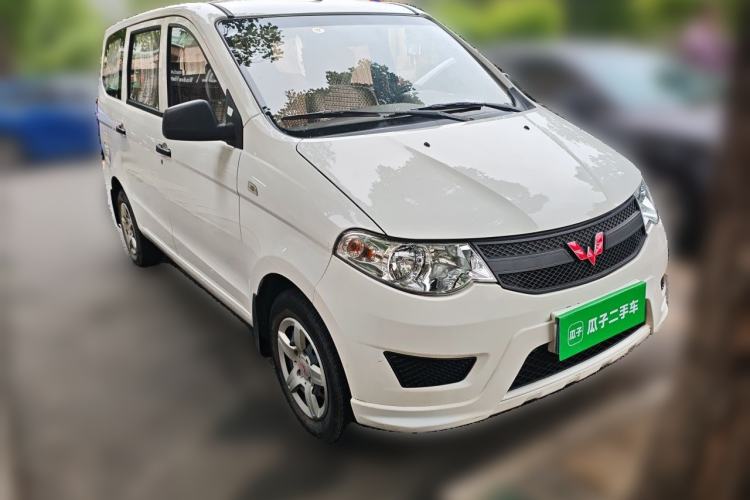 Used Wuling Hongguang 2020 1.2L S Base Model China VI LSI Front Right 45 Deg