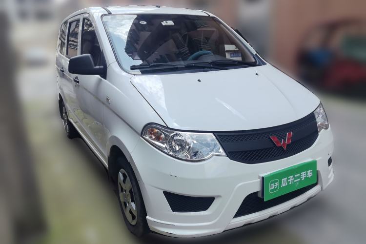 Used Wuling Hongguang 2020 1.2L S Base Model China VI LSI Front Right 45 Deg