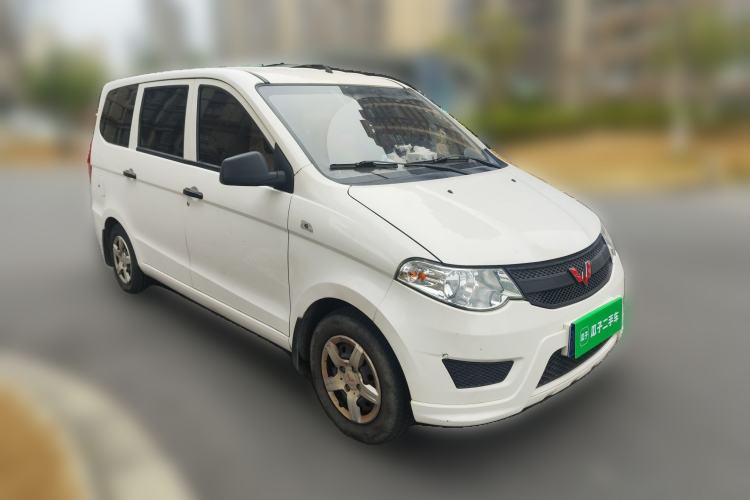 Used Wuling Hongguang 2020 1.2L S Base Model China VI LSI Front Right 45 Deg