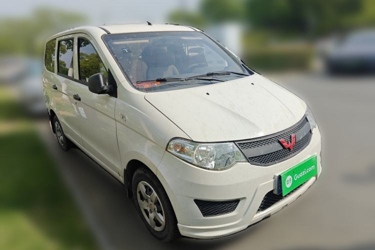 Used Wuling Hongguang 2020 1.2L S Base Model China VI LSI Front Right 45 Deg