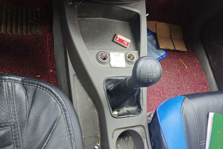 Used Wuling Hongguang 2020 1.2L S Base Model China VI LSI Gear Lever