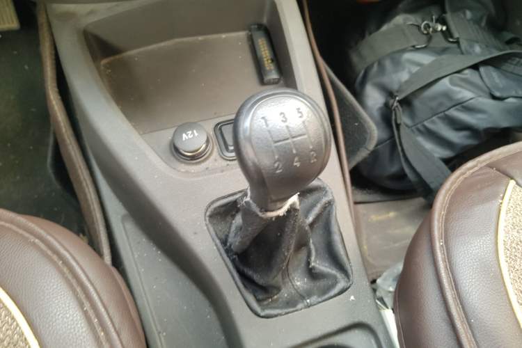 Used Wuling Hongguang 2020 1.2L S Base Model China VI LSI Gear Lever