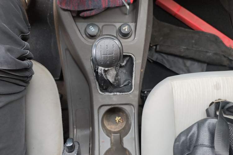 Used Wuling Hongguang 2020 1.2L S Base Model China VI LSI Gear Lever