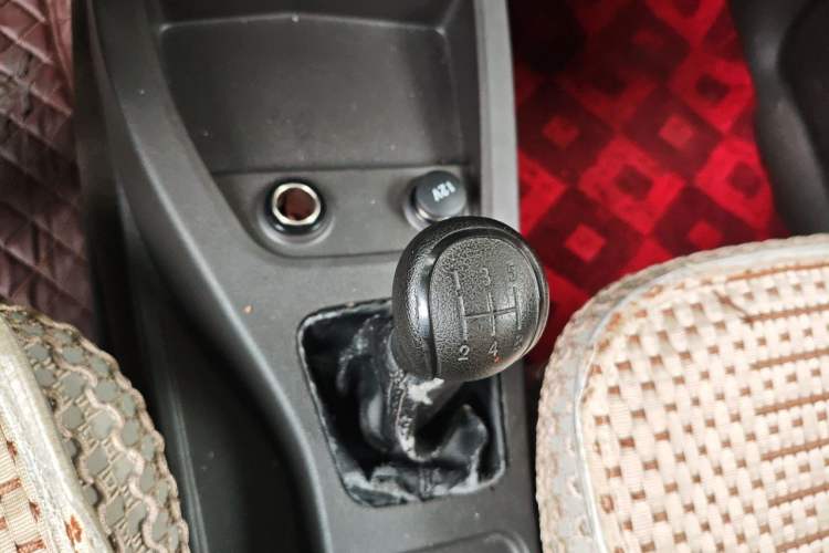 Used Wuling Hongguang 2020 1.2L S Base Model China VI LSI Gear Lever