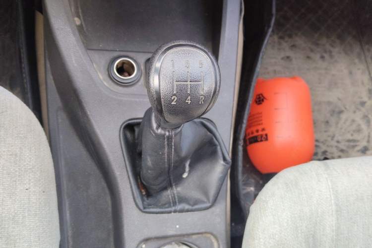 Used Wuling Hongguang 2020 1.2L S Base Model China VI LSI Gear Lever