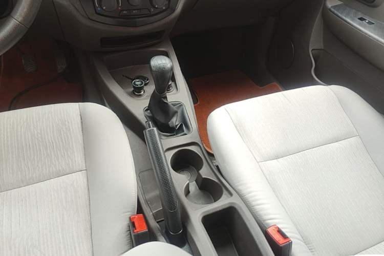 Used Wuling Hongguang 2020 1.2L S Base Model China VI LSI Gear Lever