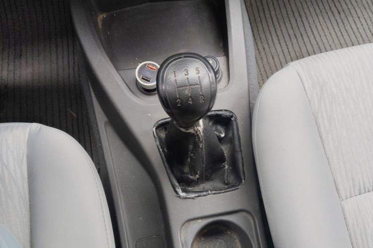 Used Wuling Hongguang 2020 1.2L S Base Model China VI LSI Gear Lever