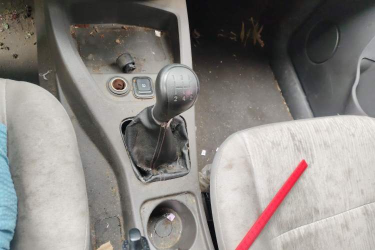 Used Wuling Hongguang 2020 1.2L S Base Model China VI LSI Gear Lever