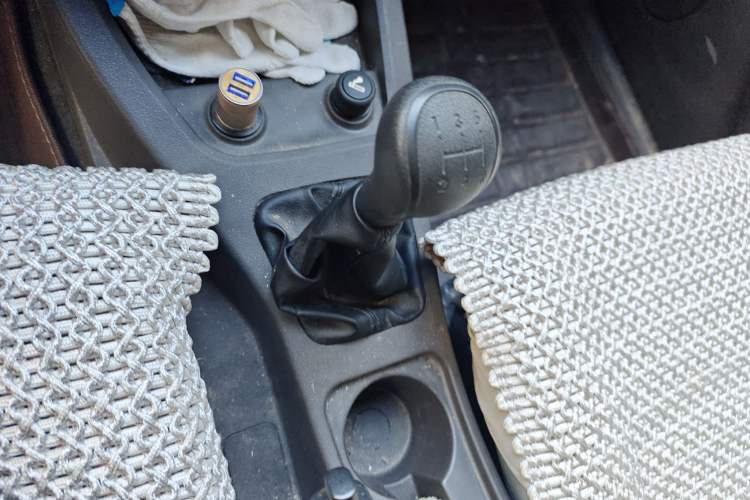 Used Wuling Hongguang 2020 1.2L S Base Model China VI LSI Gear Lever