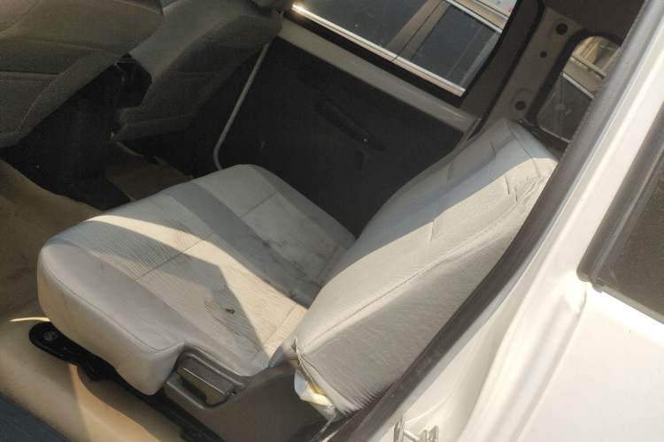 Used Wuling Hongguang 2020 1.2L S Base Model China VI LSI Interior 1
