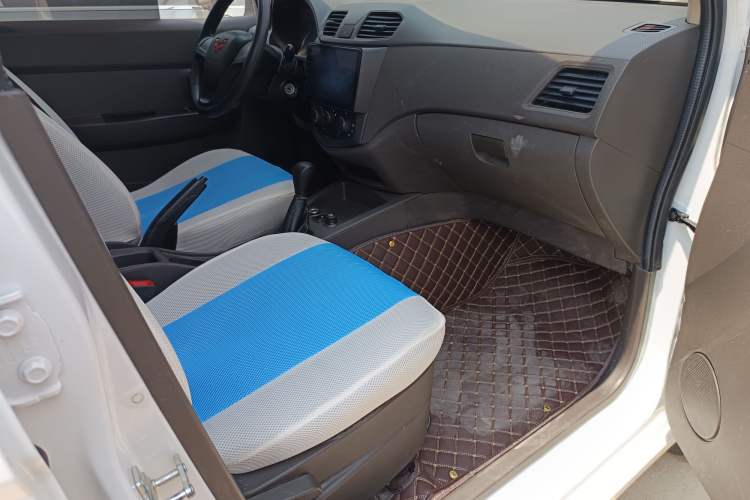 Used Wuling Hongguang 2020 1.2L S Base Model China VI LSI Interior 1