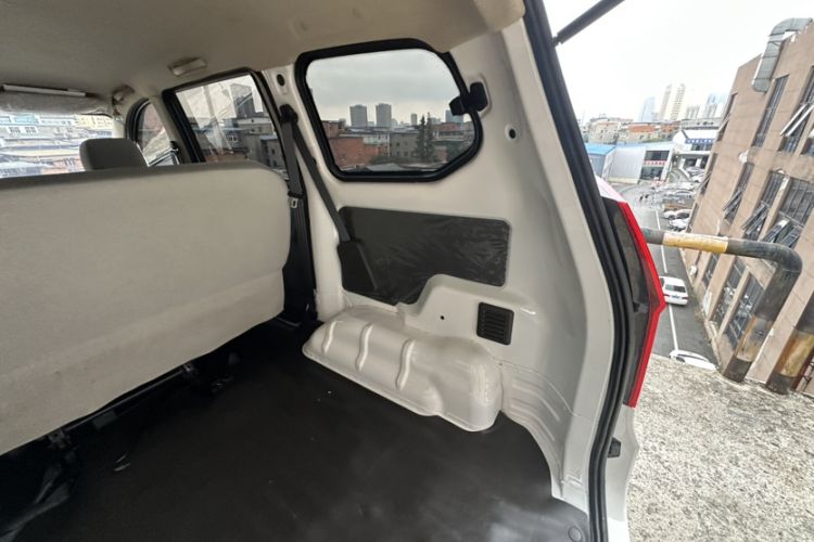 Used Wuling Hongguang 2020 1.2L S Base Model China VI LSI Interior 11