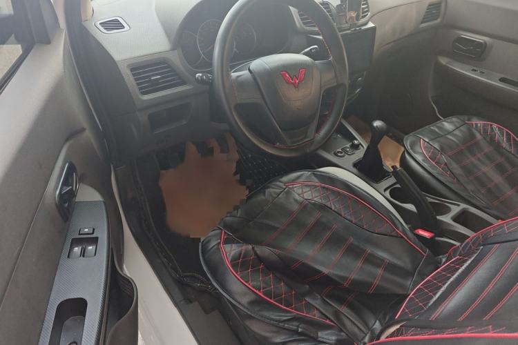 Used Wuling Hongguang 2020 1.2L S Base Model China VI LSI Interior 2