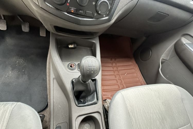 Used Wuling Hongguang 2020 1.2L S Base Model China VI LSI Interior 2