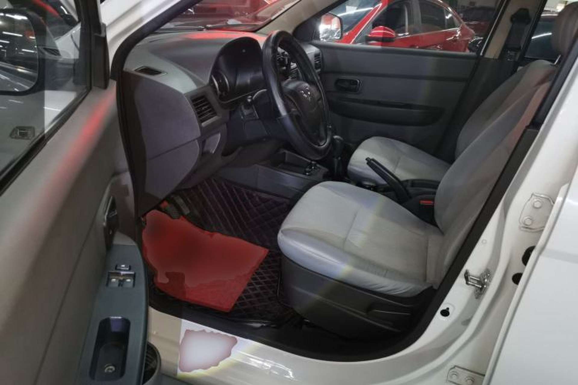 Used Wuling Hongguang 2020 1.2L S Base Model China VI LSI Left Front Seat