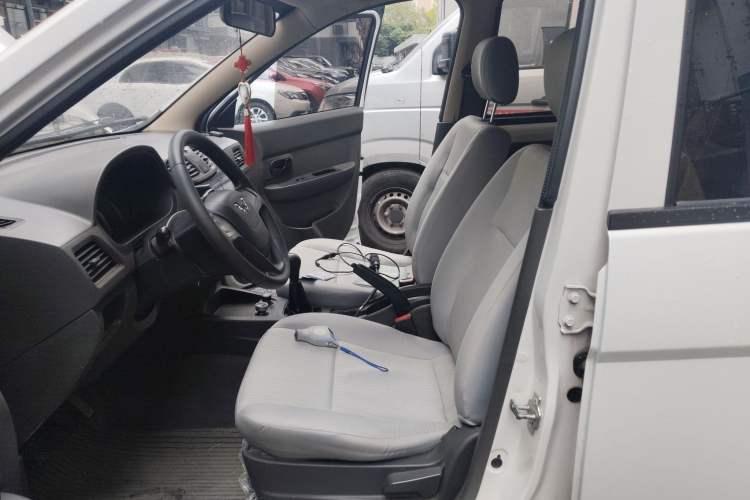 Used Wuling Hongguang 2020 1.2L S Base Model China VI LSI Left Front Seat