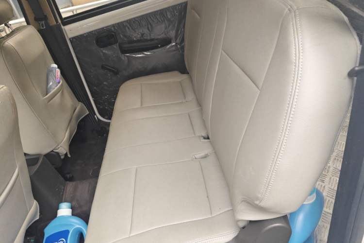 Used Wuling Hongguang 2020 1.2L S Base Model China VI LSI Left Rear Seat