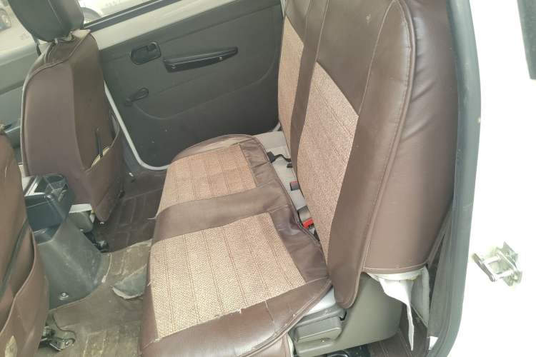 Used Wuling Hongguang 2020 1.2L S Base Model China VI LSI Left Rear Seat
