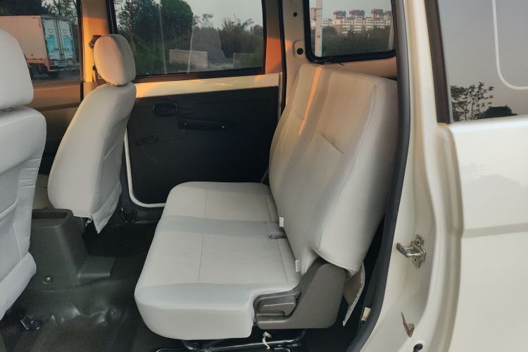 Used Wuling Hongguang 2020 1.2L S Base Model China VI LSI Left Rear Seat