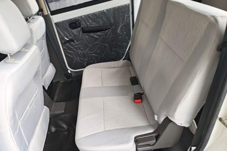 Used Wuling Hongguang 2020 1.2L S Base Model China VI LSI Left Rear Seat