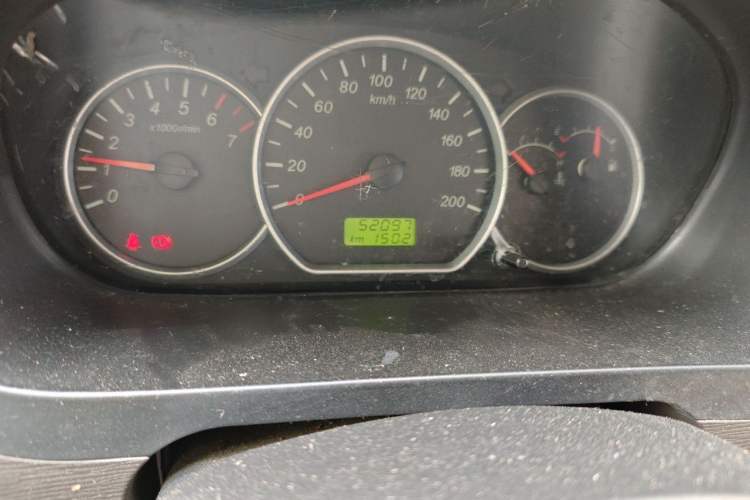 Used Wuling Hongguang 2020 1.2L S Base Model China VI LSI Odometer Close Up