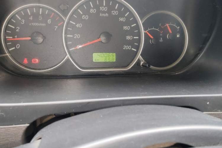 Used Wuling Hongguang 2020 1.2L S Base Model China VI LSI Odometer Close Up