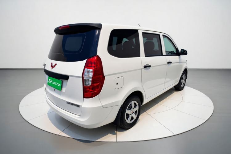 Used Wuling Hongguang 2020 1.2L S Base Model China VI LSI Rear Right 45 Deg