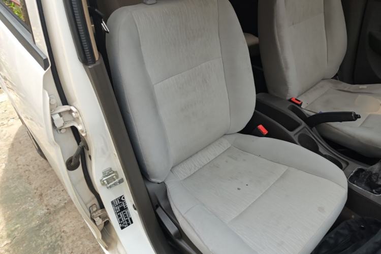 Used Wuling Hongguang 2020 1.2L S Base Model China VI LSI Right Front Seat