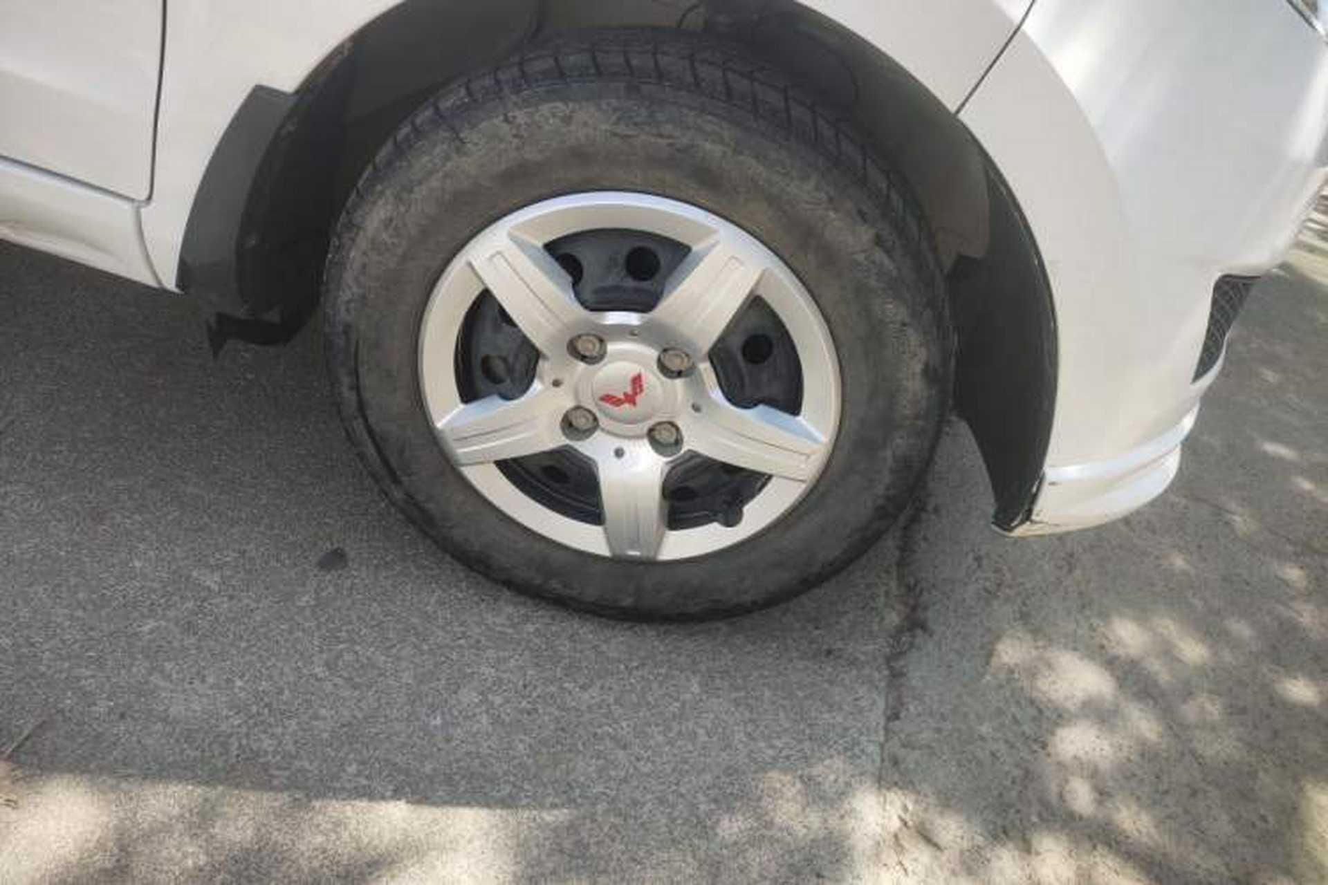 Used Wuling Hongguang 2020 1.2L S Base Model China VI LSI Right Front Wheel Hub