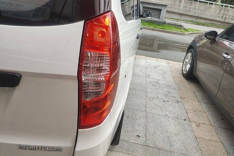Used Wuling Hongguang 2020 1.2L S Base Model China VI LSI Right Rear Taillight
