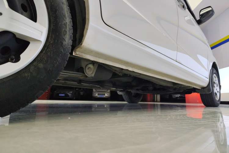 Used Wuling Hongguang 2020 1.2L S Base Model China VI LSI Right Side Sill