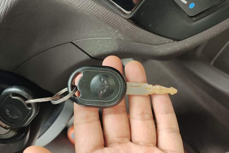 Used Wuling Hongguang 2020 1.2L S Base Model China VI LSI Vehicle Key