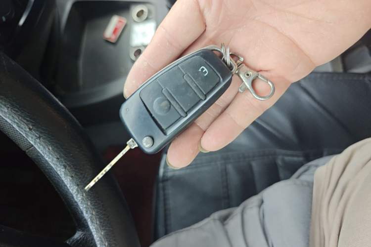 Used Wuling Hongguang 2020 1.2L S Base Model China VI LSI Vehicle Key