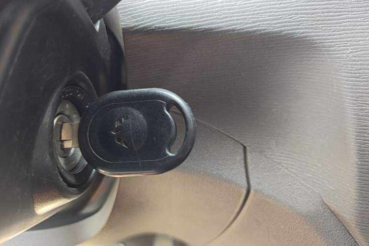 Used Wuling Hongguang 2020 1.2L S Base Model China VI LSI Vehicle Key