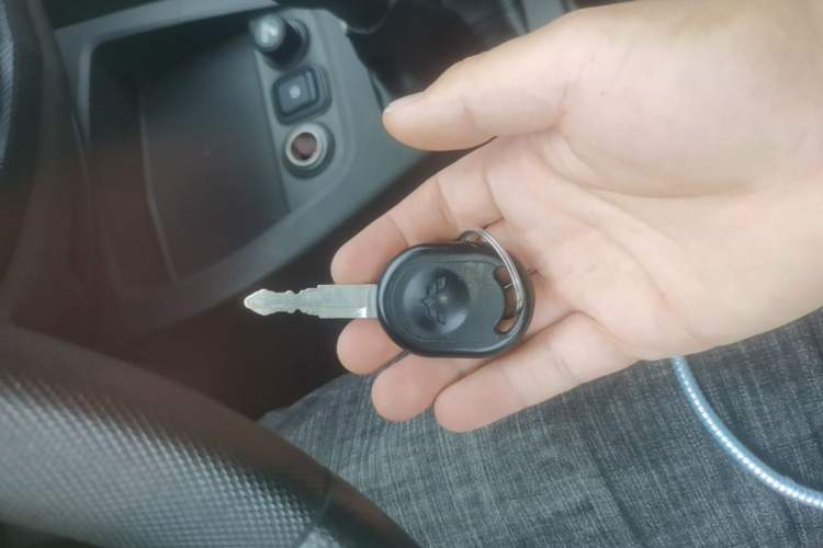 Used Wuling Hongguang 2020 1.2L S Base Model China VI LSI Vehicle Key