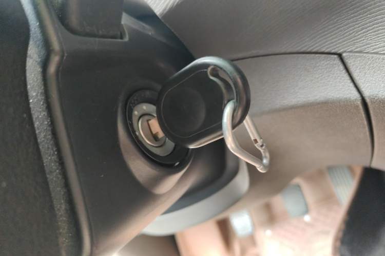 Used Wuling Hongguang 2020 1.2L S Base Model China VI LSI Vehicle Key