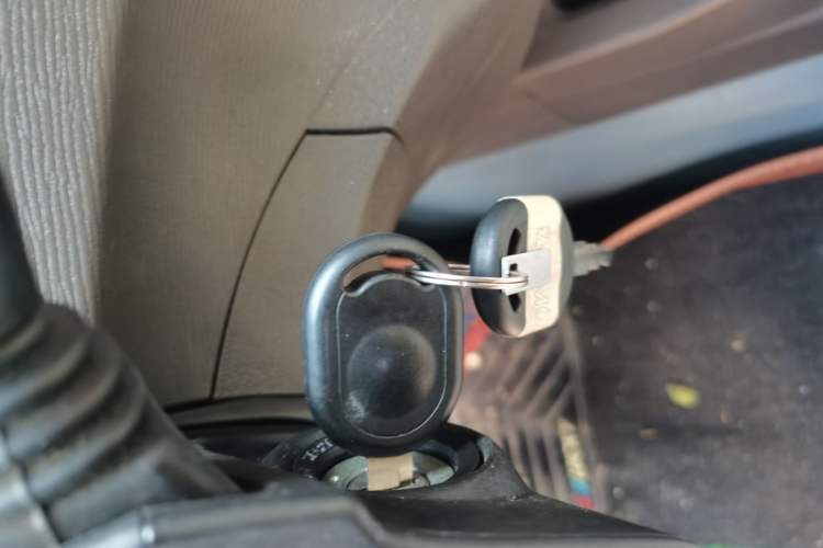 Used Wuling Hongguang 2020 1.2L S Base Model China VI LSI Vehicle Key