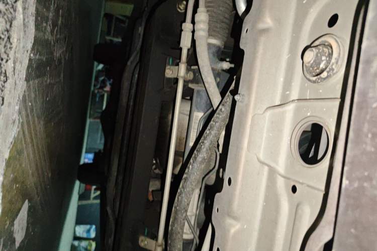 Used Wuling Hongguang 2021 1.5L Revised S Standard Version with Electric Power Steering LAR Chassis Front