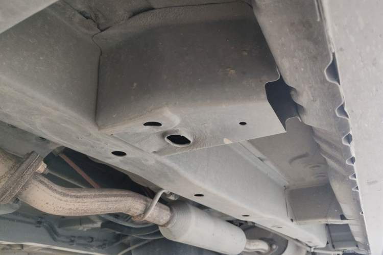 Used Wuling Hongguang 2021 1.5L Revised S Base Version Hydraulic Power Steering LAR Chassis Front Left