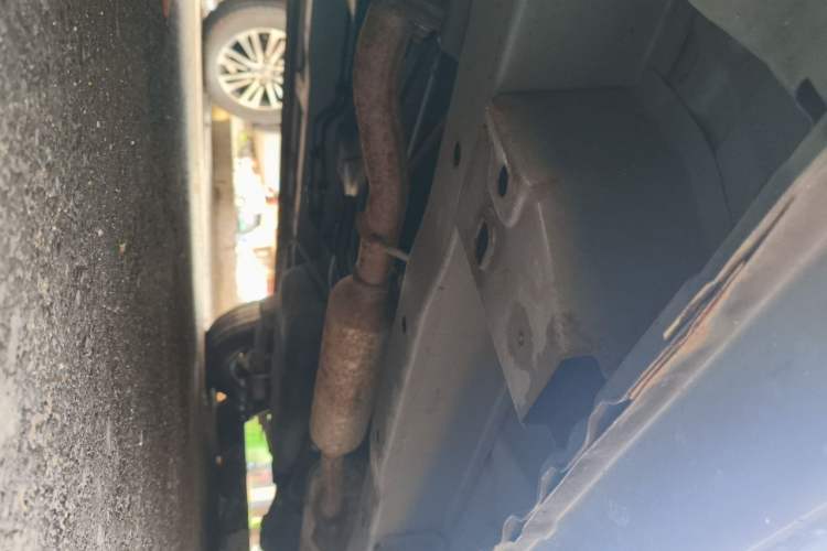 Used Wuling Hongguang 2021 1.5L Revised S Base Version Hydraulic Power Steering LAR Chassis Front Left
