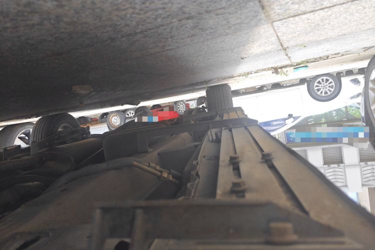 Used Wuling Hongguang 2021 1.5L Revised S Standard Version with Electric Power Steering LAR Chassis Front Right